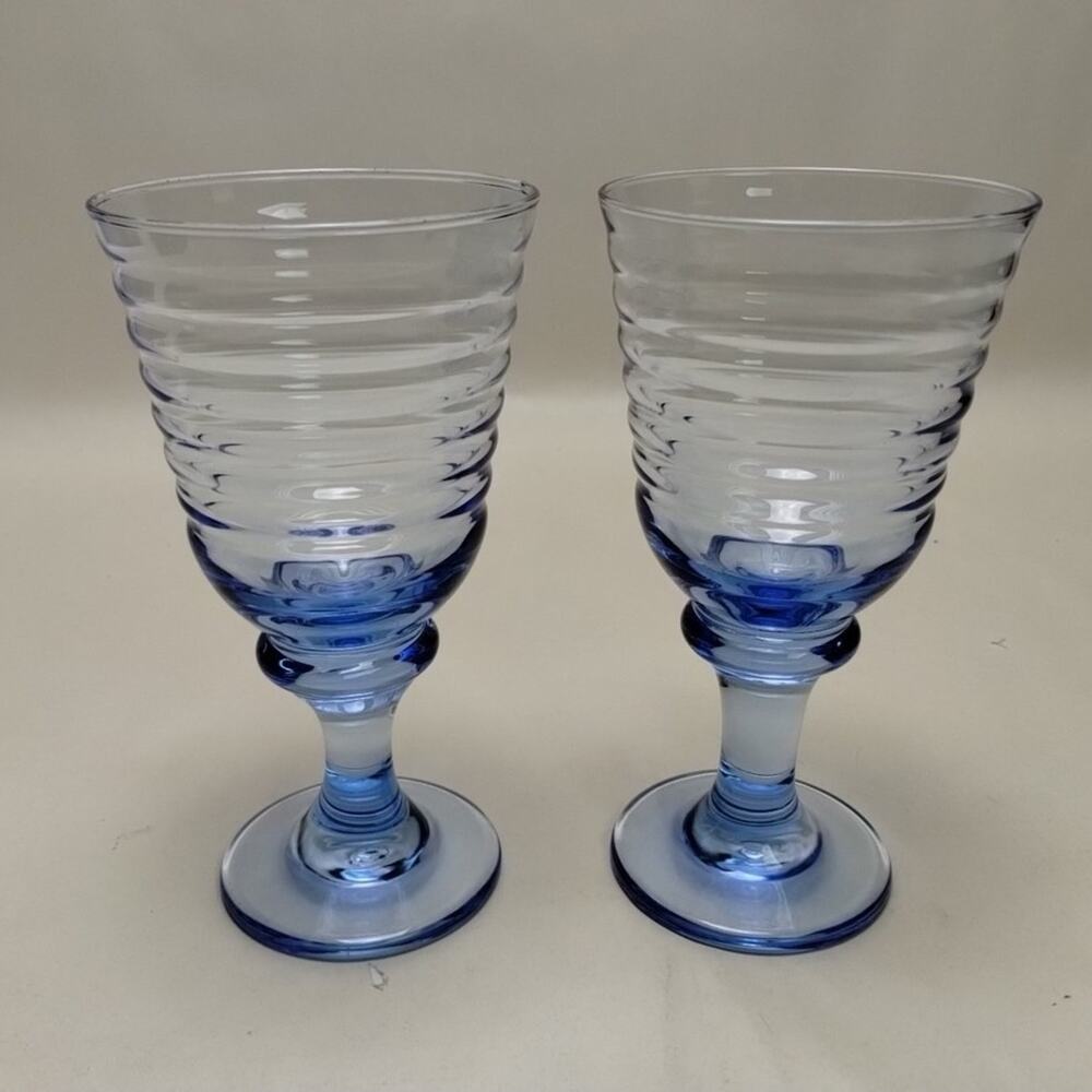 2 Vintage Libbey Sirrus Blue Wine Glass Goblet Ribbed Design 7”